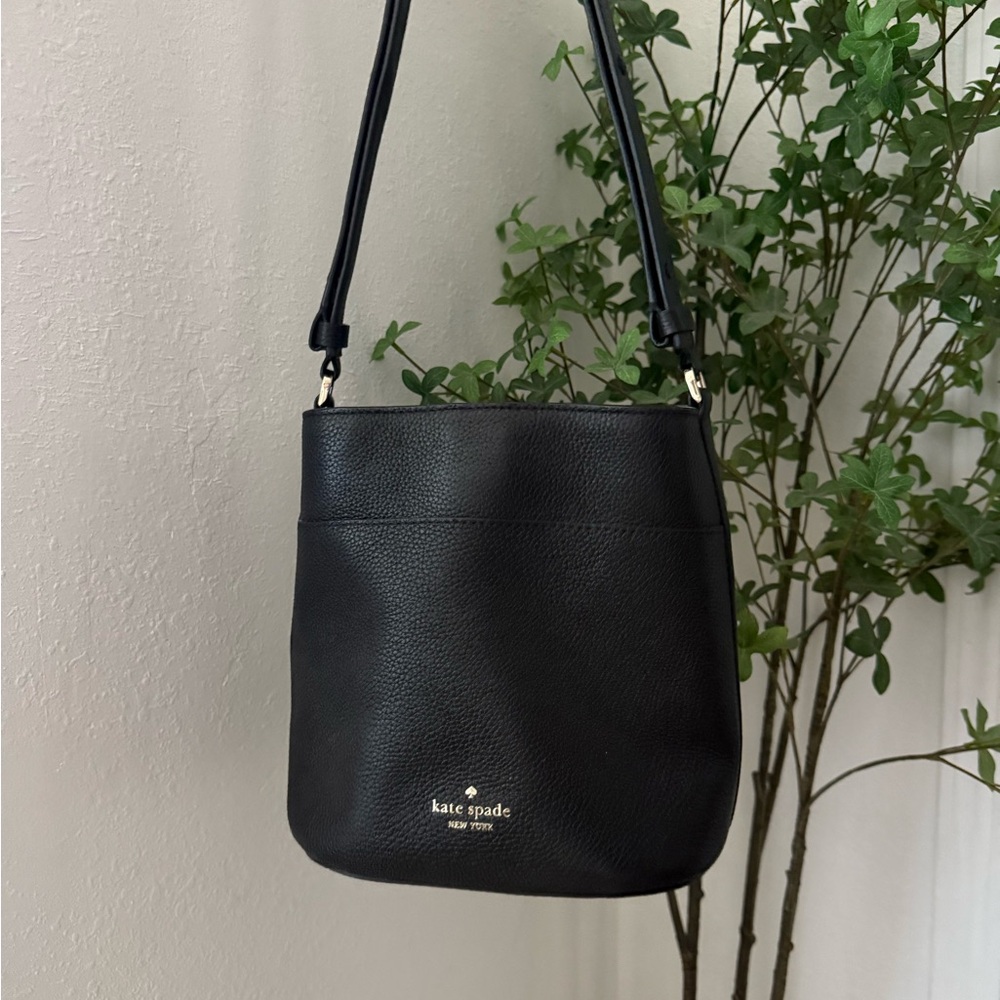Kate Spade Classic Black Shoulder Bag